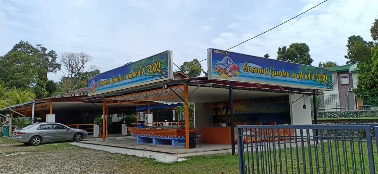 Seri Ratu Hotel & Spa Port Dickson Zewnętrze zdjęcie
